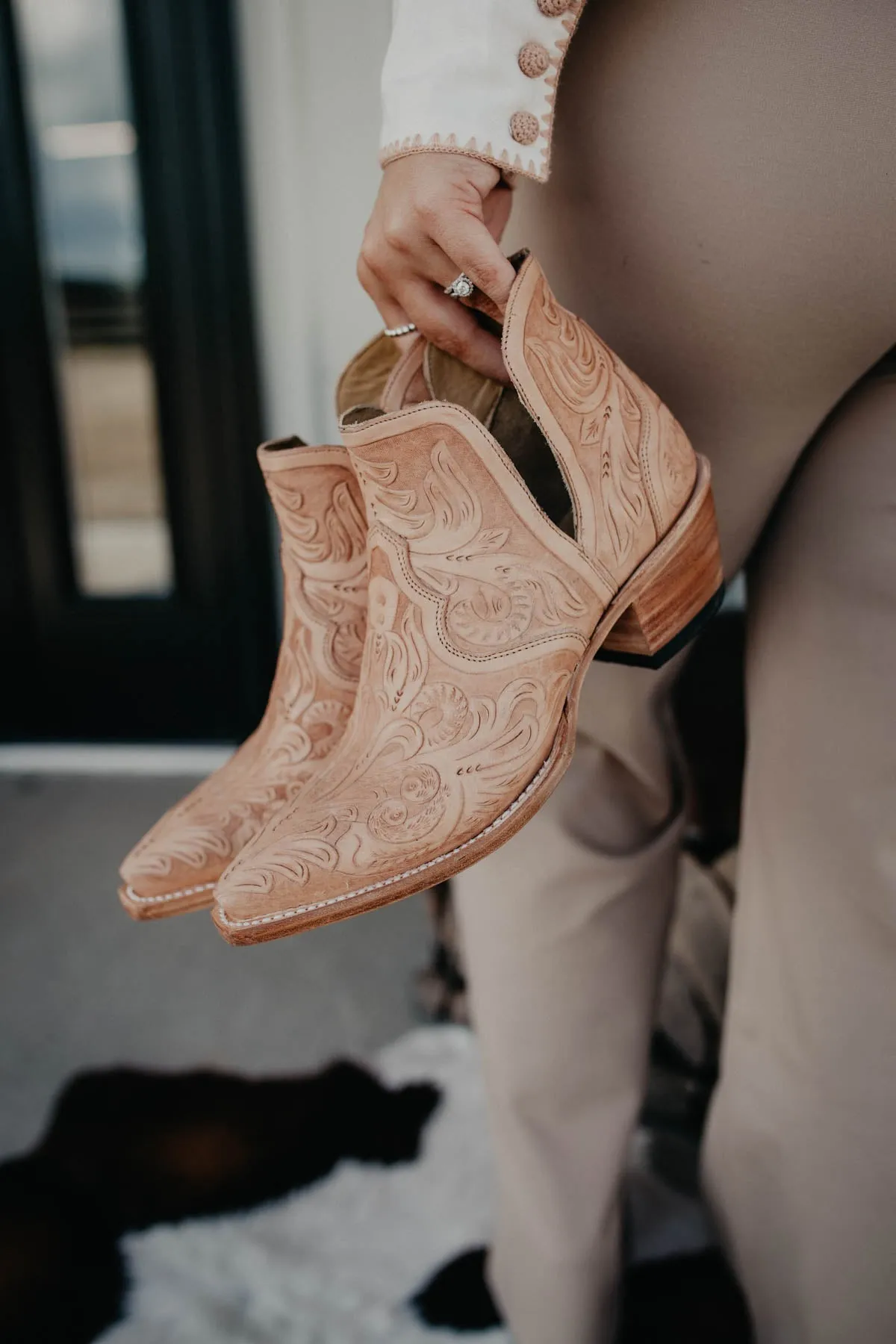'Aviana' Stetson Fully Tooled Leather Snip Toe Ankle Booties (6 - 11)