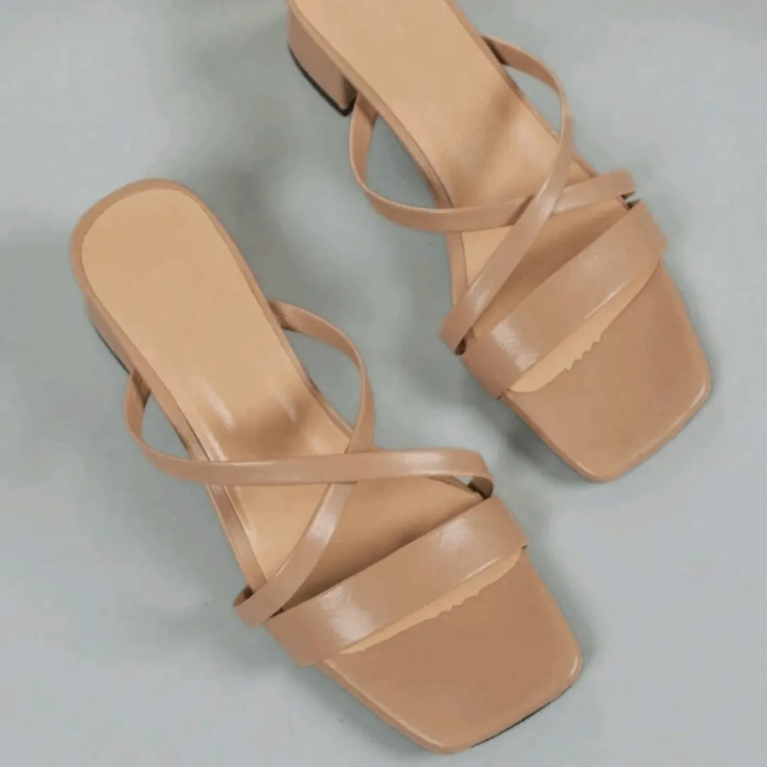 Elegant Strappy Chunky Heeled