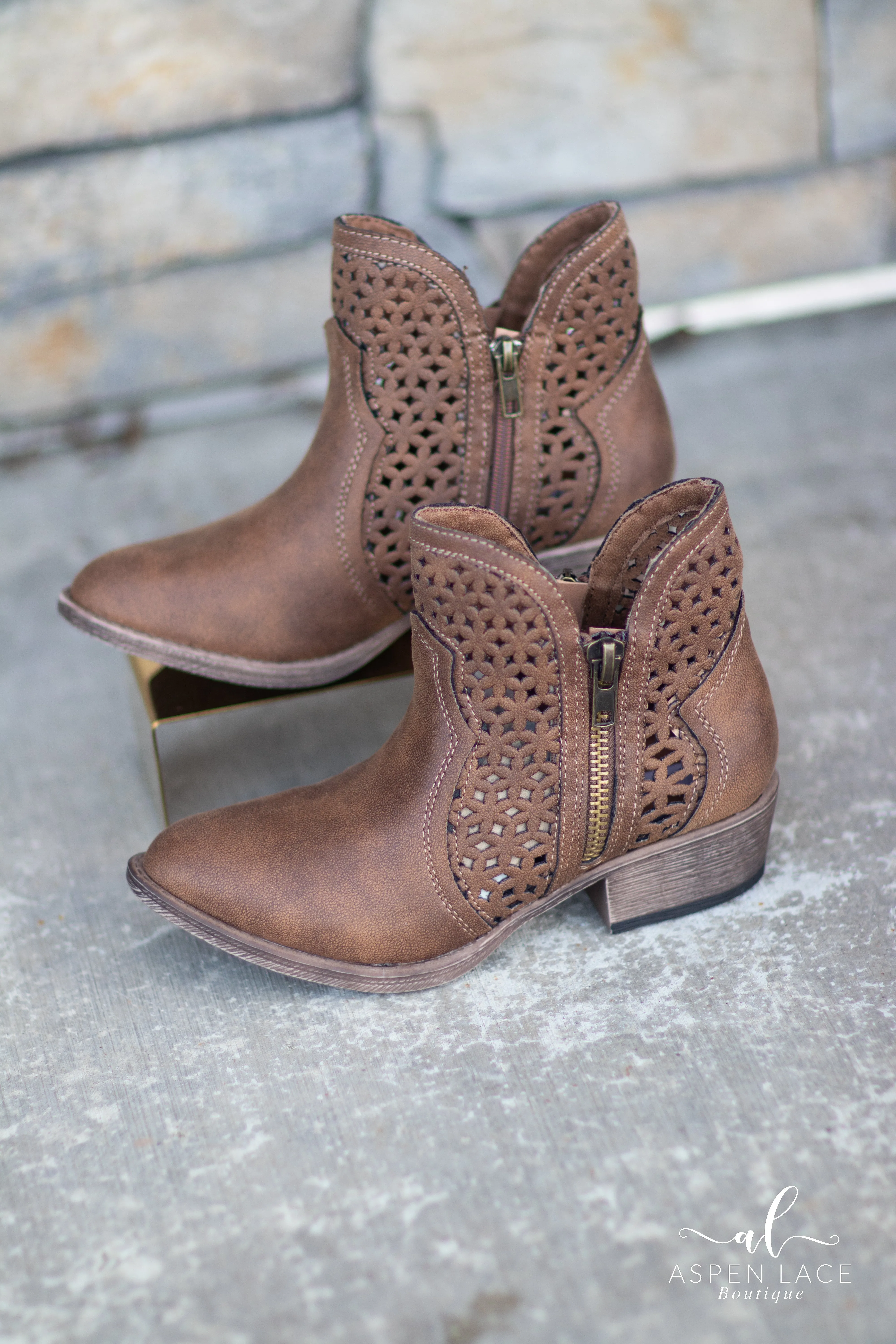Leah Booties (Tan)
